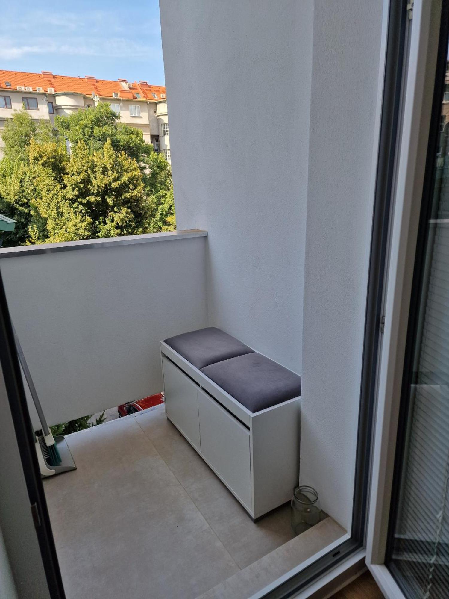 Old Town Apartment - 2 Bedrooms Bratislava Dış mekan fotoğraf